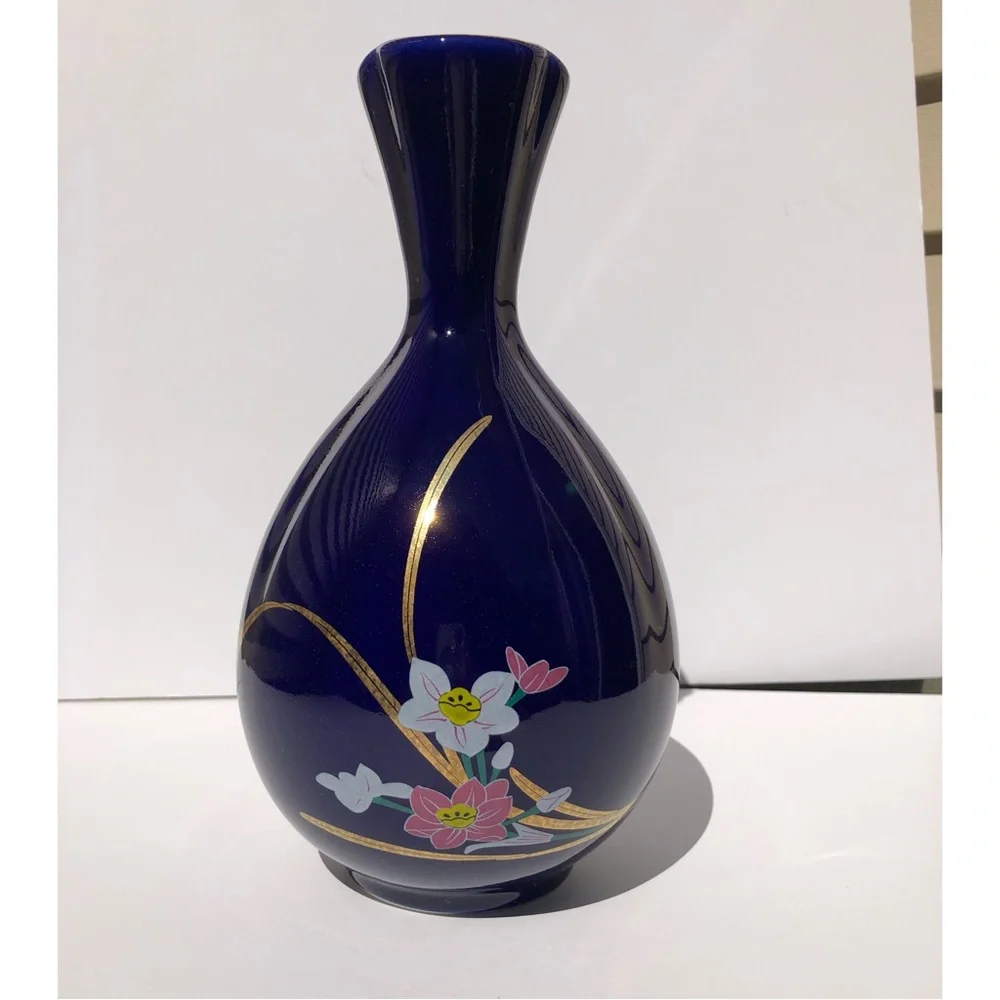 Flowered Vase Vintage Japanese Oriental Porcelanite Blue Cobalt Color 10